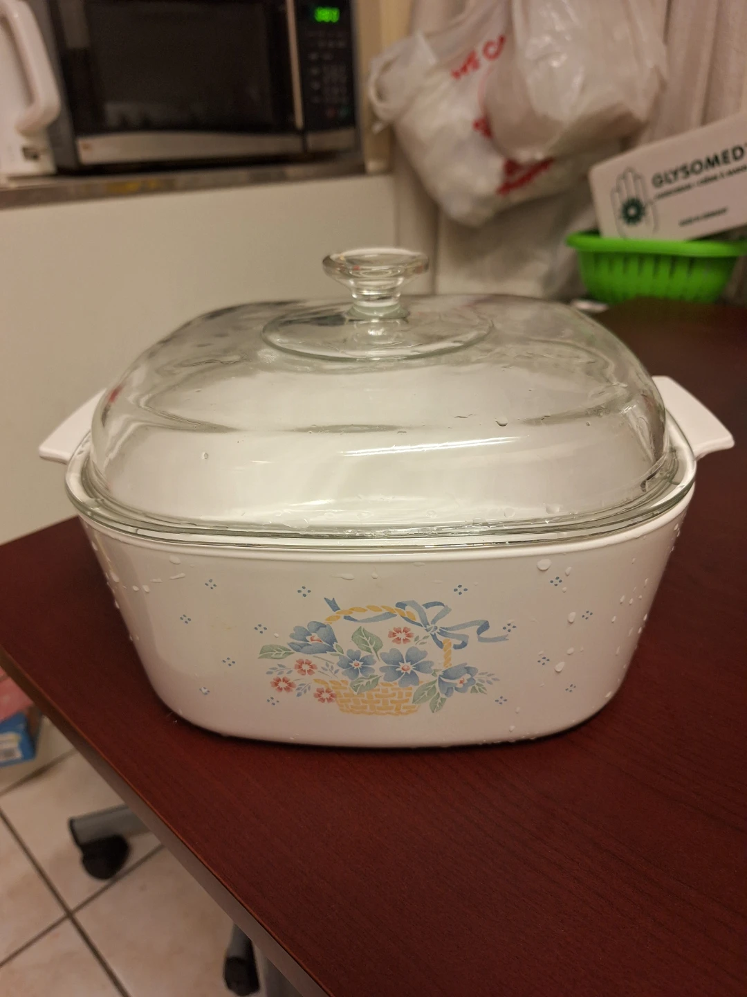 CorningWare Casserole Dish with Glass Lid 5 Quart