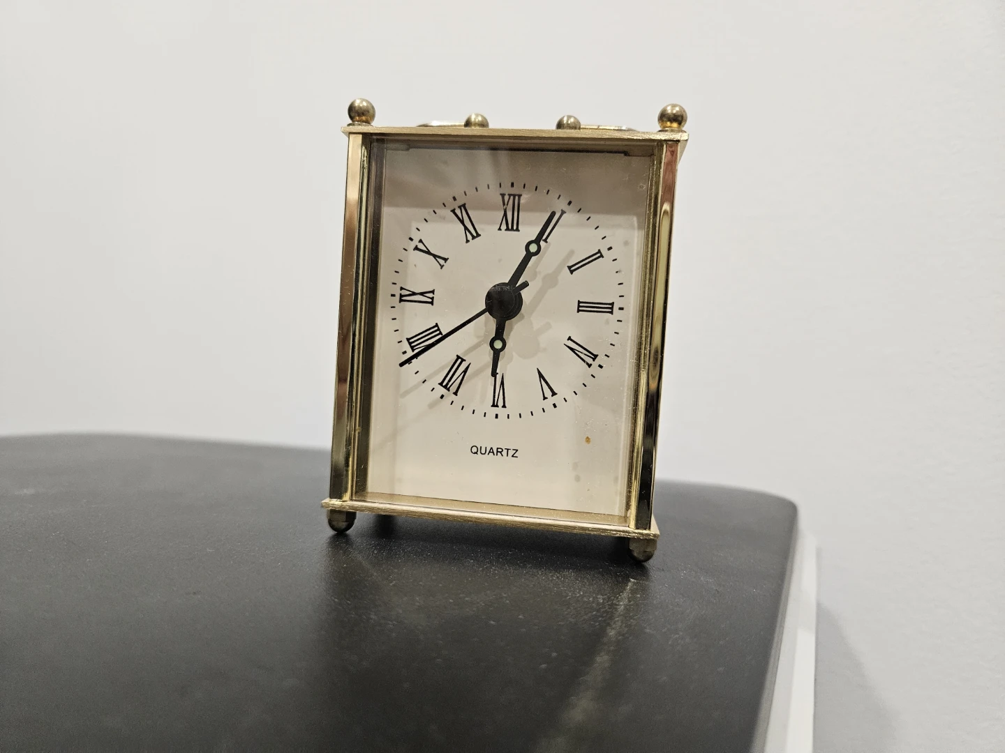 table clock