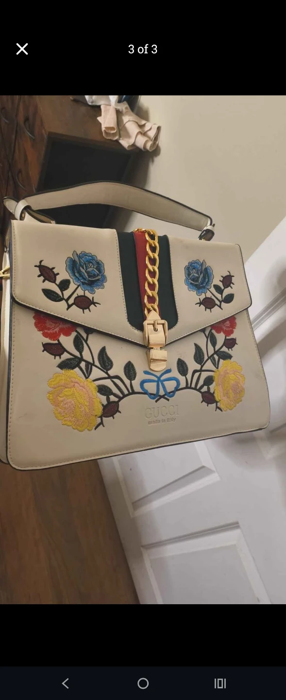 Gucci Cream Embroidered Floral Leather Top Handle Bag