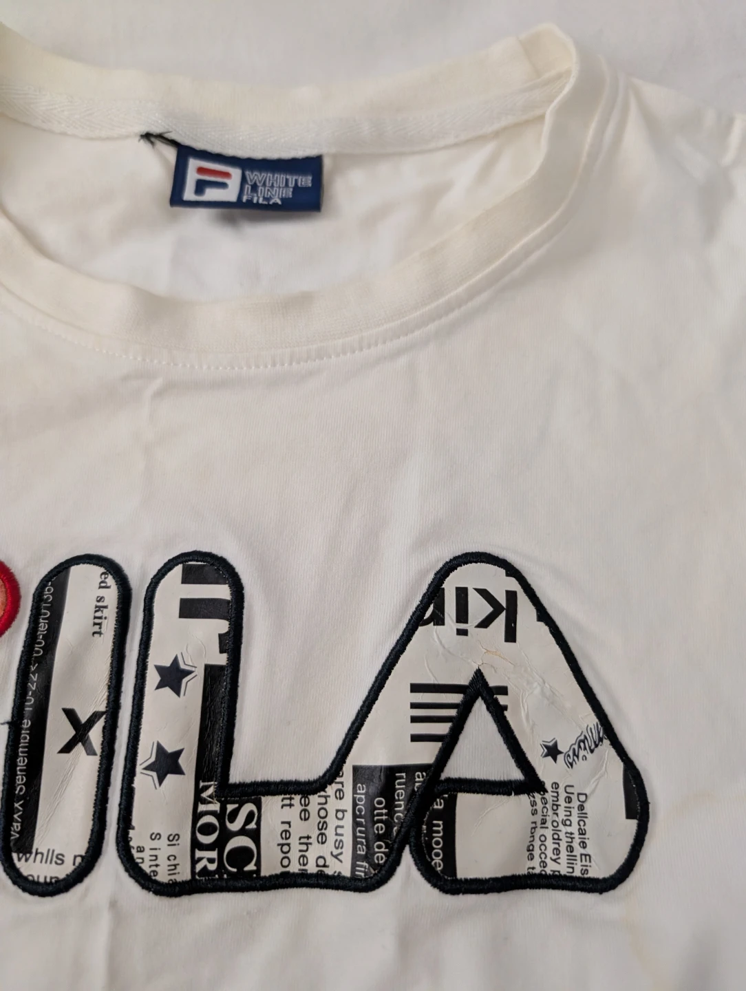 Fila White Cotton T-Shirt Stained Distressed Vintage Y2K design - photo 2