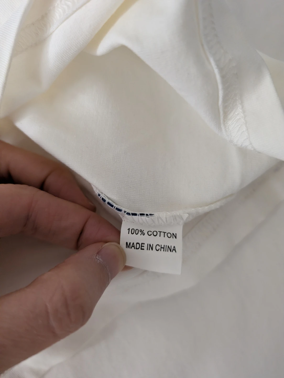 Fila White Cotton T-Shirt Stained Distressed Vintage Y2K design - photo 3