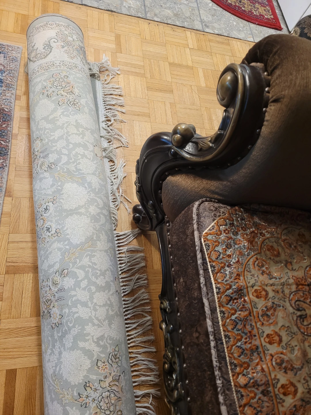 Persian Area Rug in Excellent condition $260 - photo 3