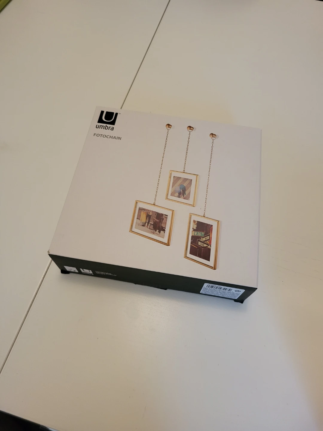 Umbra Fotochain Brass Hanging Picture Frames / Wall Decor - photo 2