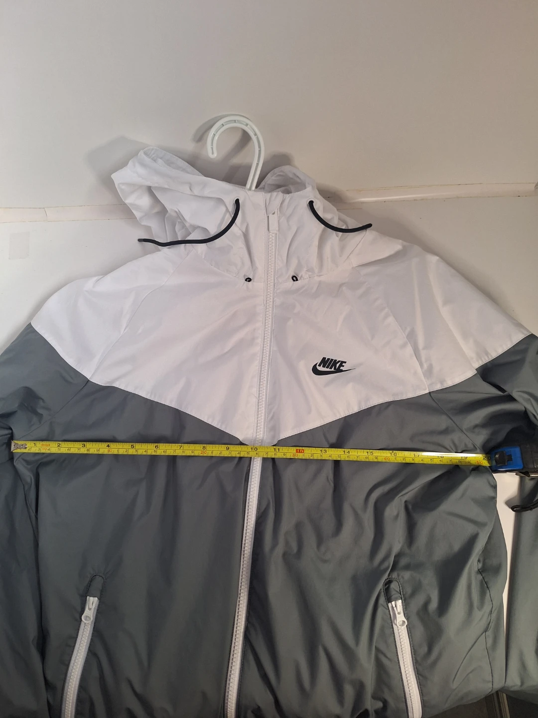 Nike Sportswear Windrunner Windbreaker Jacket Gray White M - photo 5