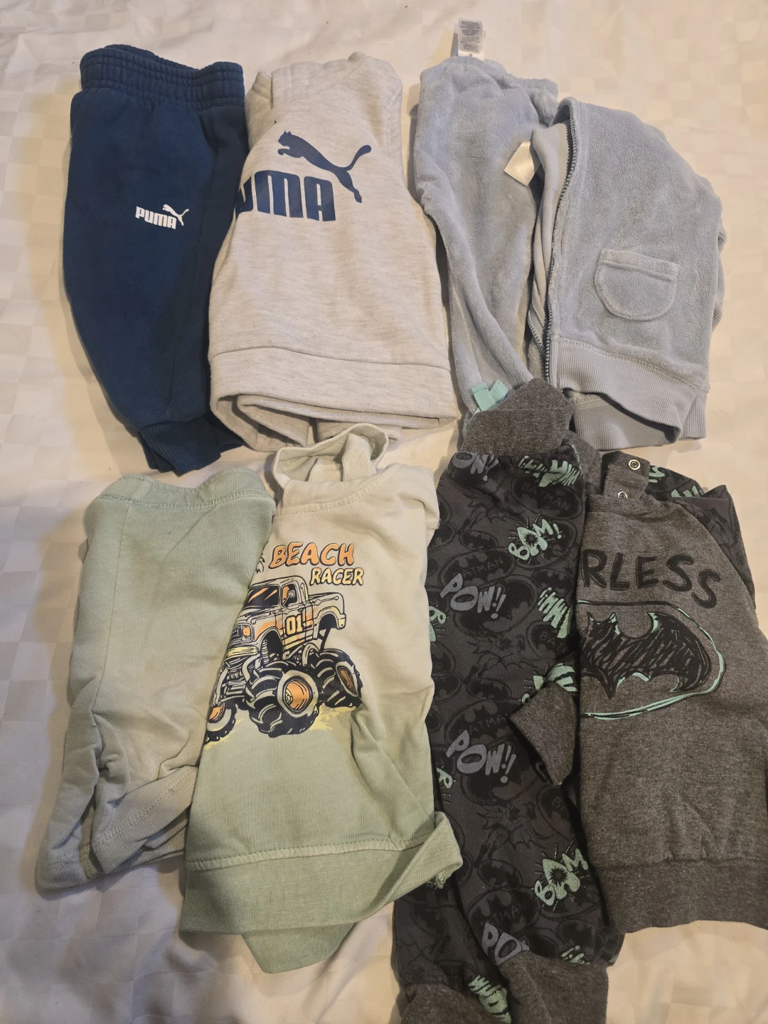 Boys 12 to 18 jogging suits