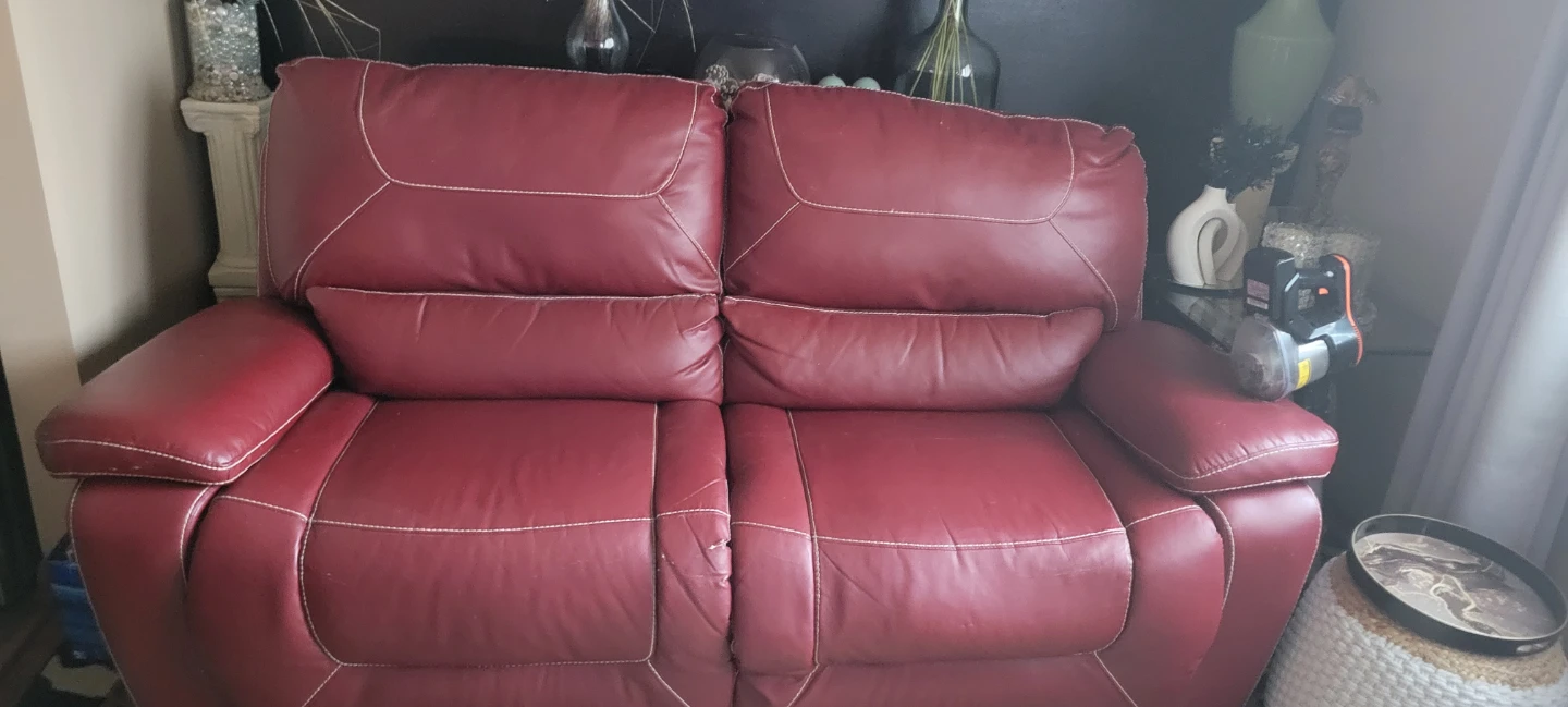 Red Leather Loveseat Recliner - photo 4