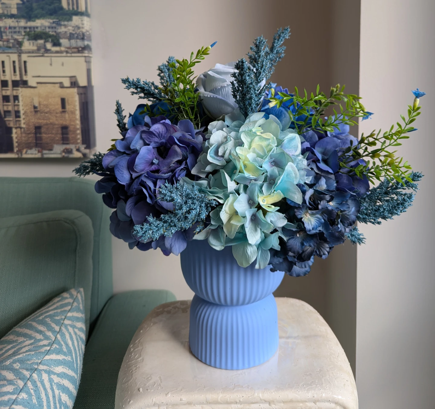 Brand New faux florals arrang made by a prof.  Business
