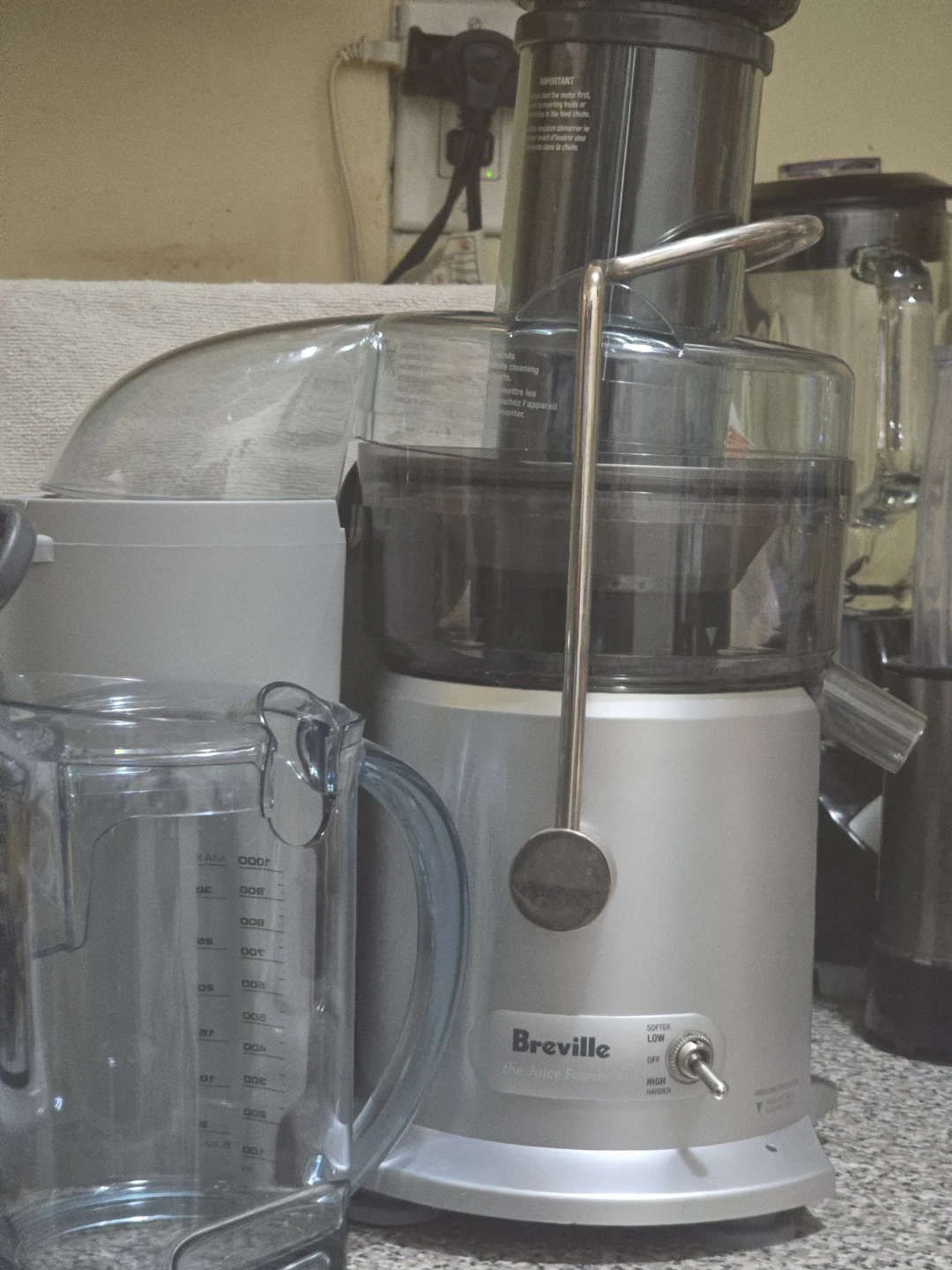 Breville Juice Fountain Plus (JE98XL) - Like New
