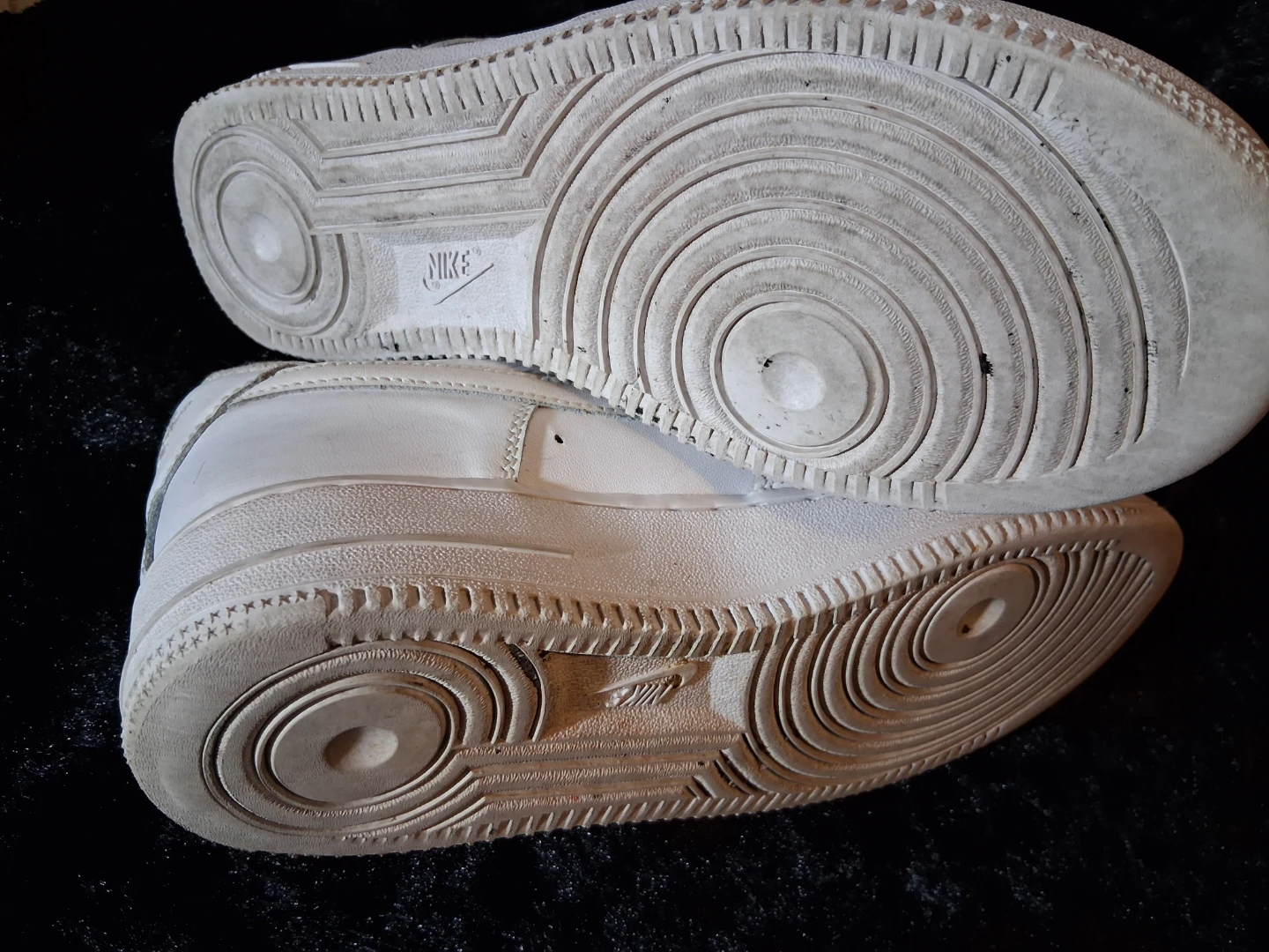 Nike Air Force 1 White Leather Sneakers - photo 4