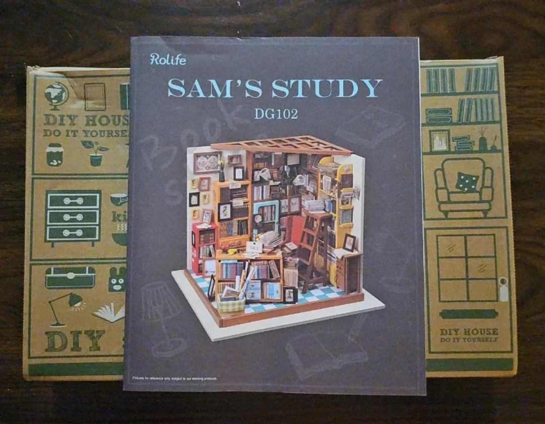 Sam's Study DG102 DIY Miniature House Kit