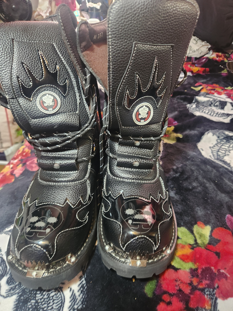 HOUDBDOL Men's Black Genuine Leather Punk Skull Motorcycle Boots - photo 4