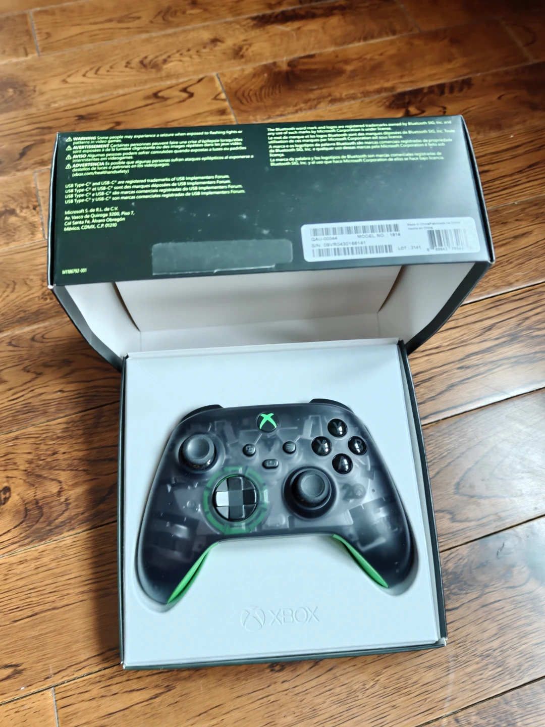 Xbox Controller - 20th Anniversary Edition - photo 2
