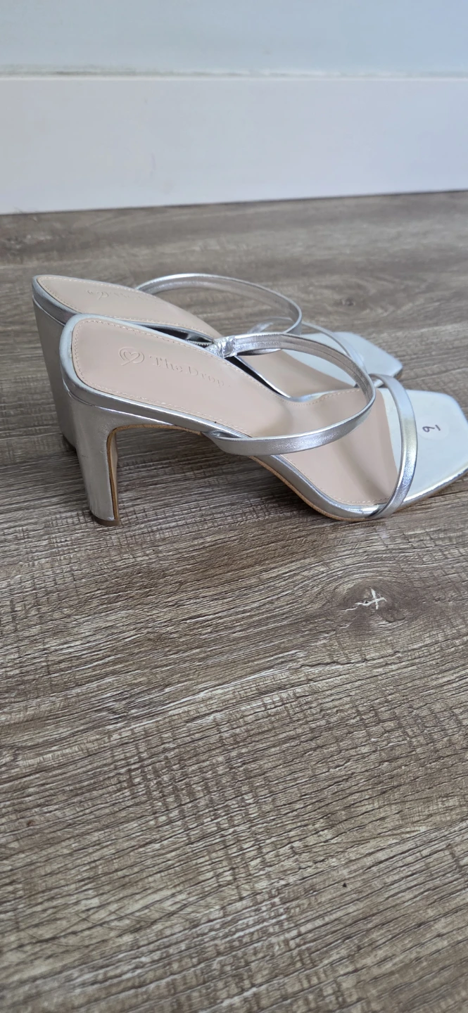 The Drop Silver Heeled Sandals Size 9