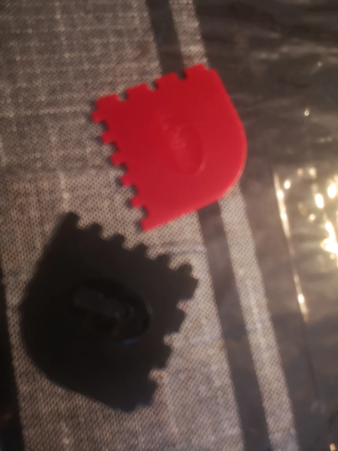 Set of 2 Plastic Cake Scrapers