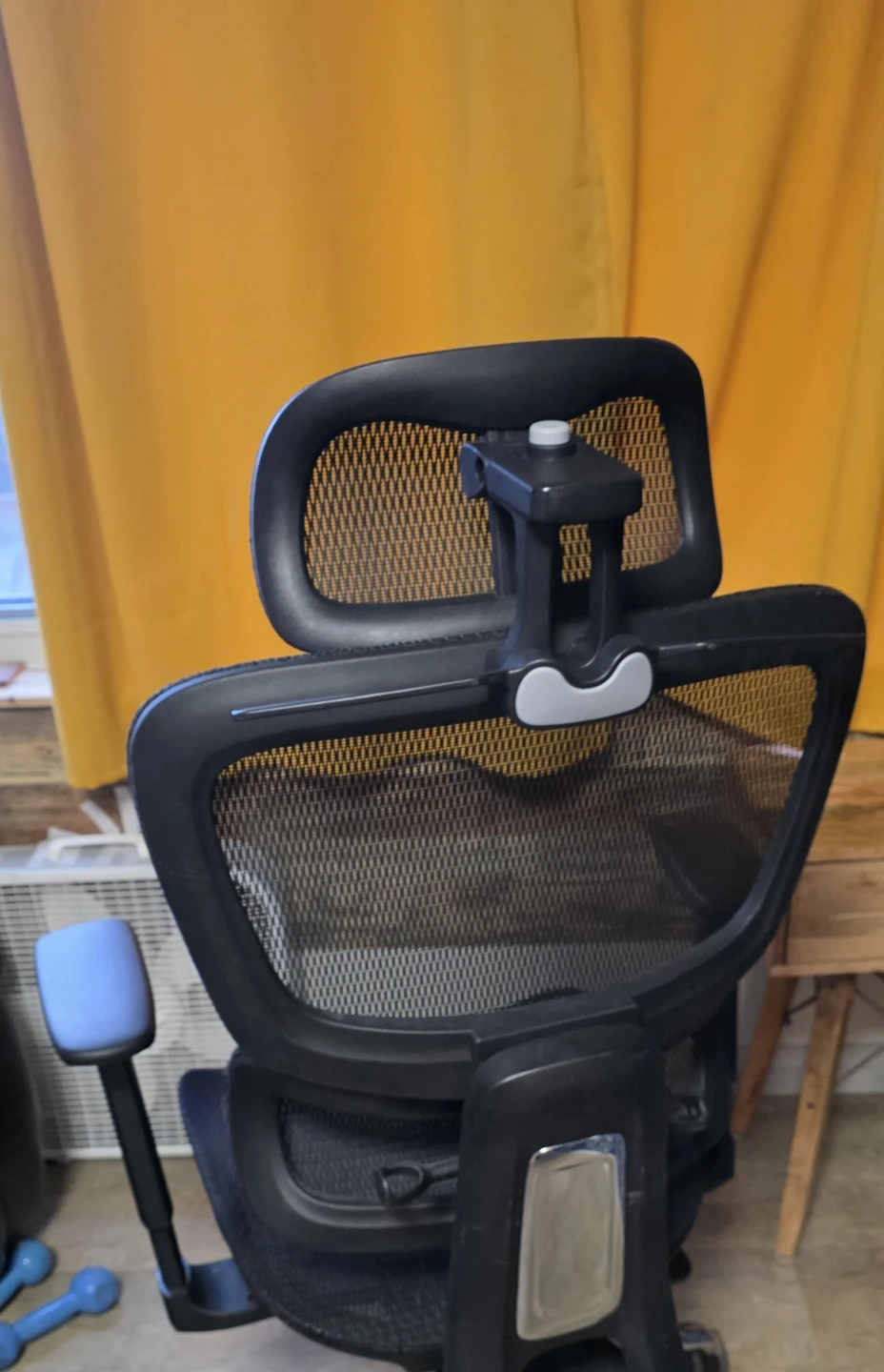 Ergonomic Mesh Office Chair with Headrest - photo 2
