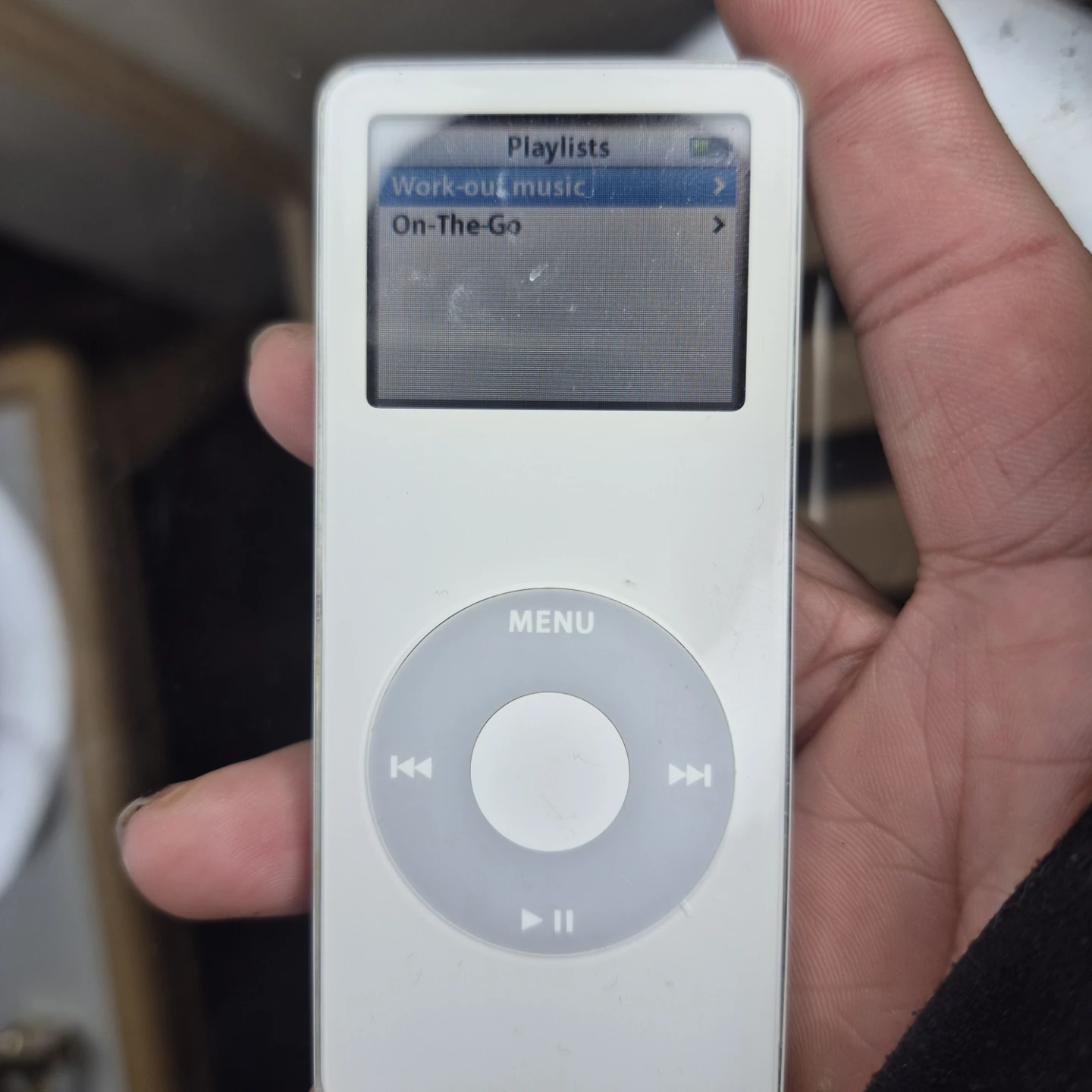 Apple iPod Classic 5th Gen White - photo 3