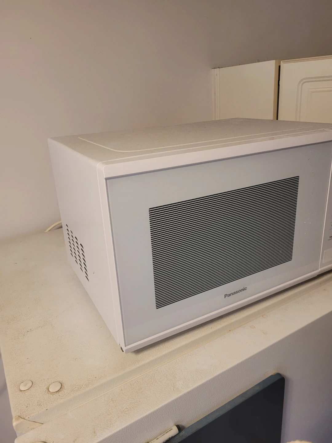 Panasonic Microwave Oven - photo 2
