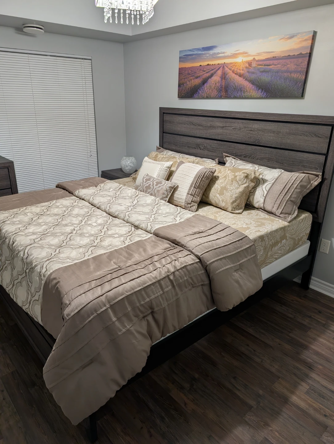 4-piece bedroom set in a great condition - photo 3