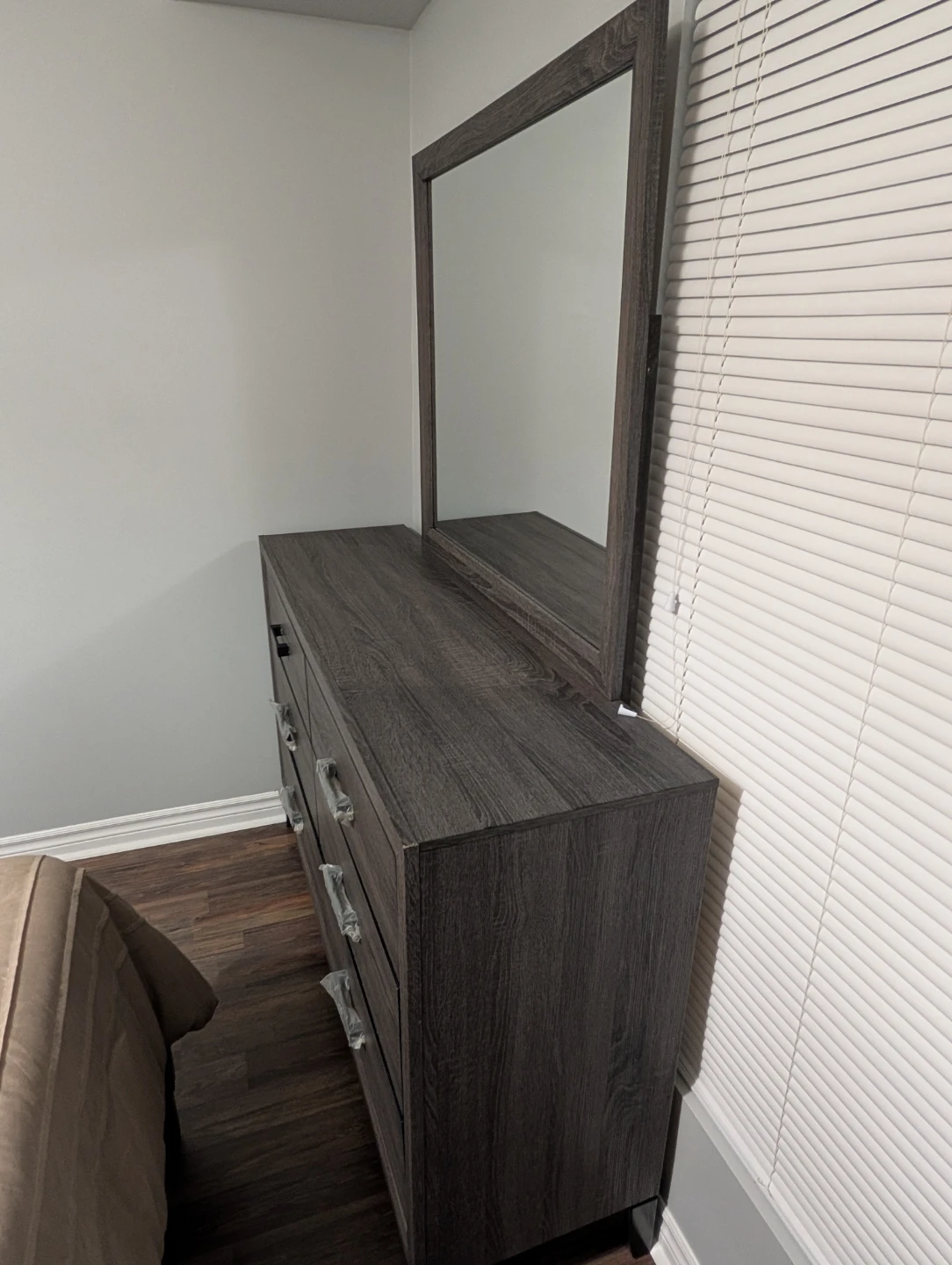 4-piece bedroom set in a great condition - photo 5