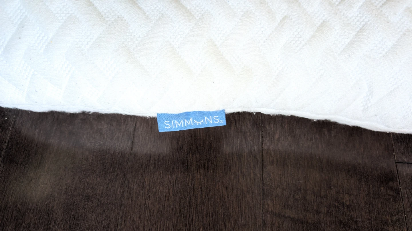 Simmons White Lounger - photo 2