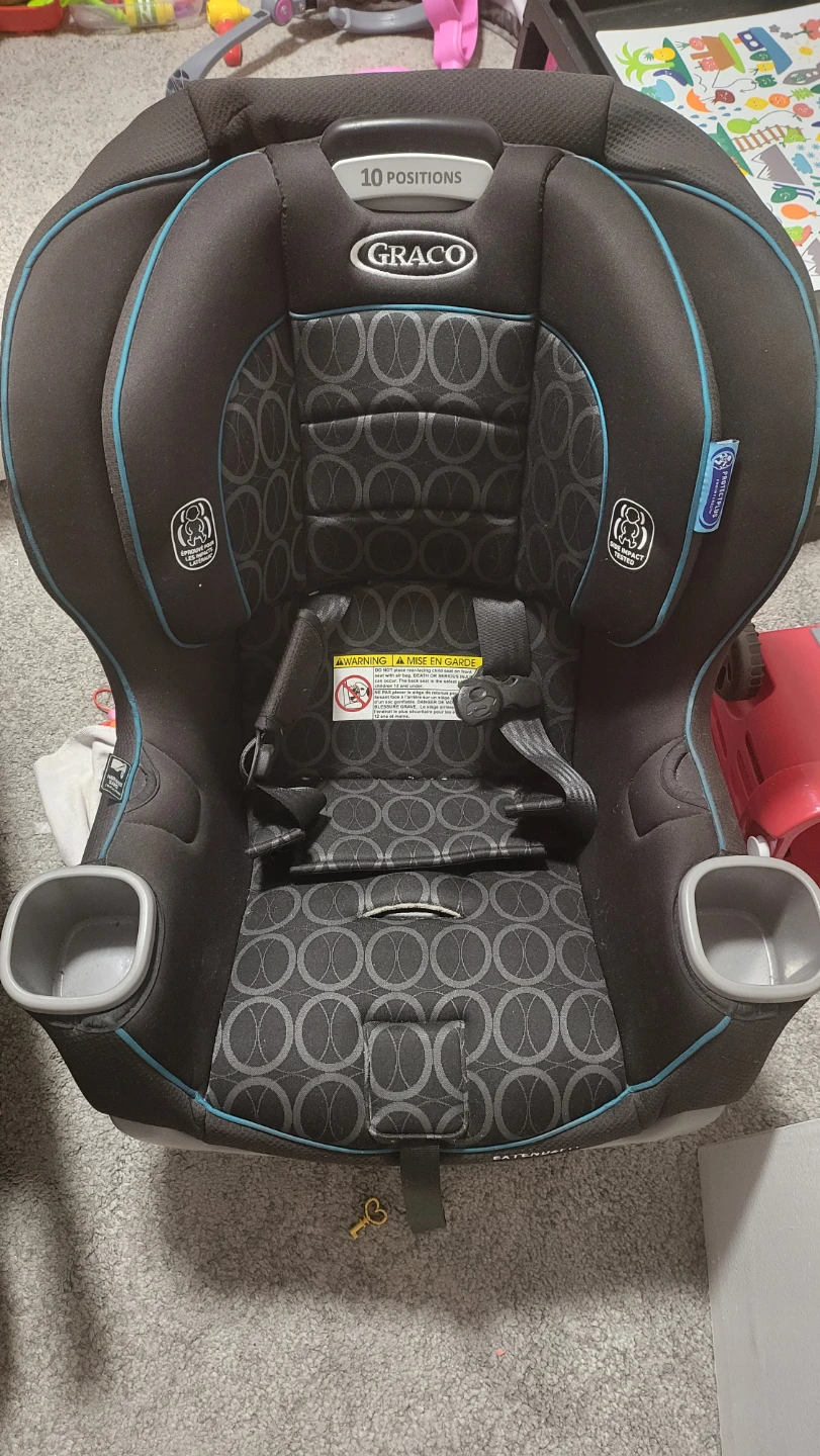 Graco Extend2Fit Convertible Car Seat - photo 4