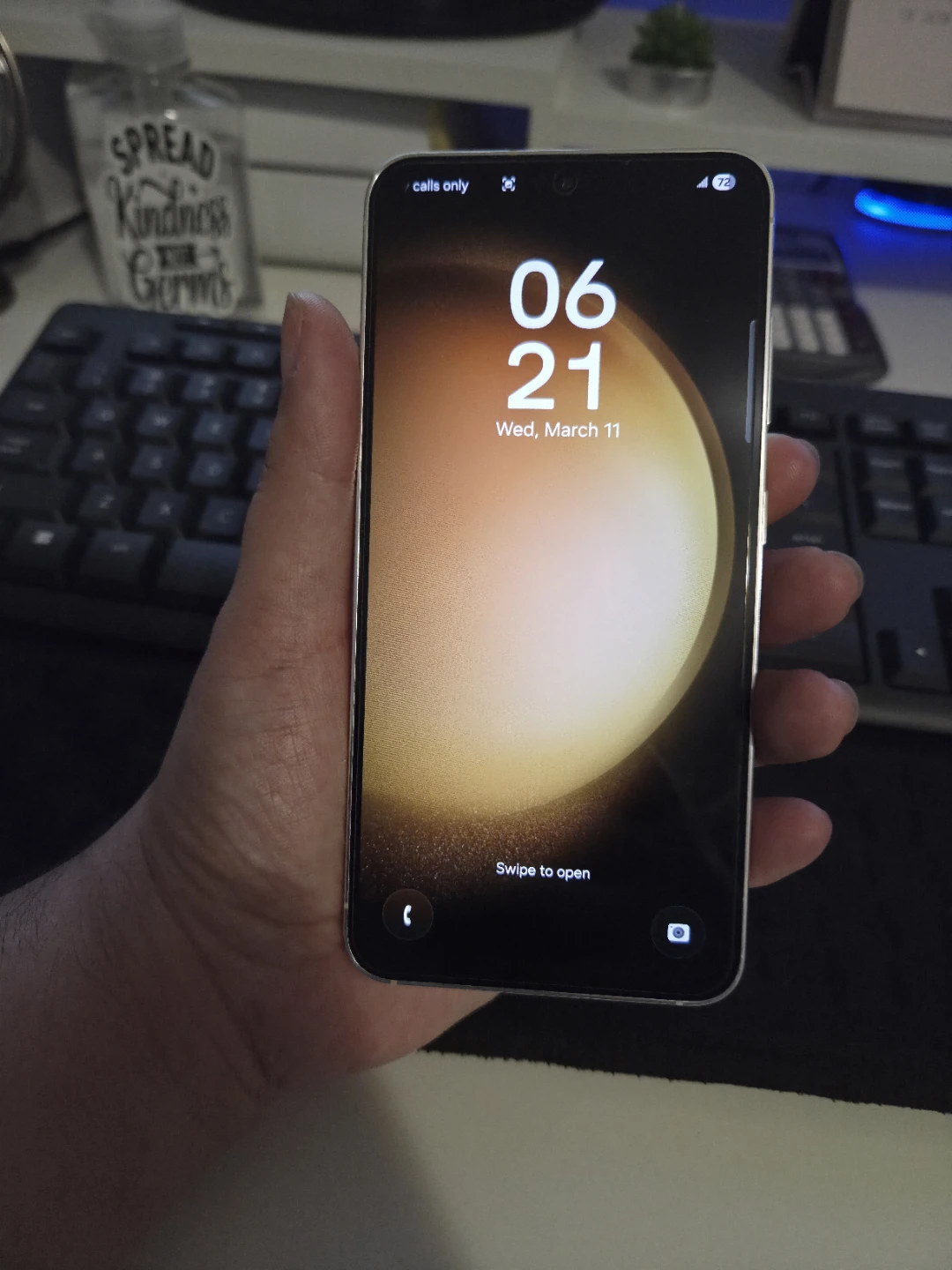 Samsung S23 White 128GB Unlocked Mint Condition - photo 2