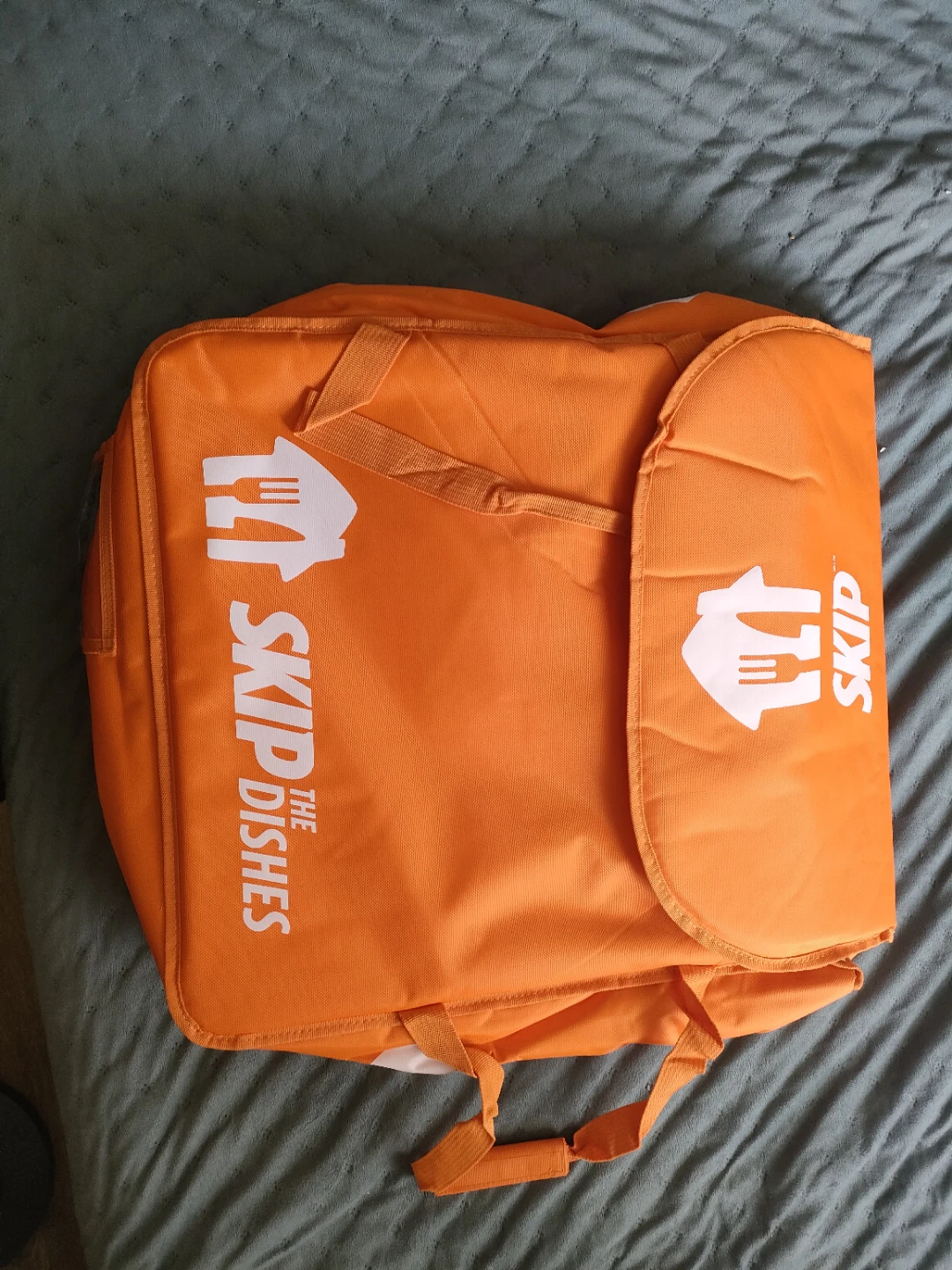 SkipTheDishes Orange pizza Delivery Bag