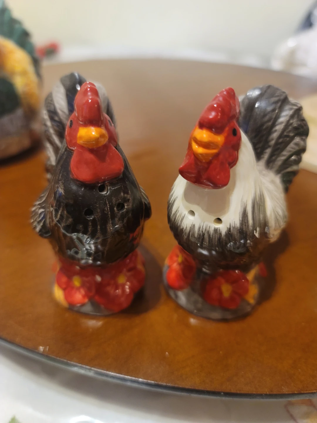 Rooster Salt and Pepper Shakers Set
