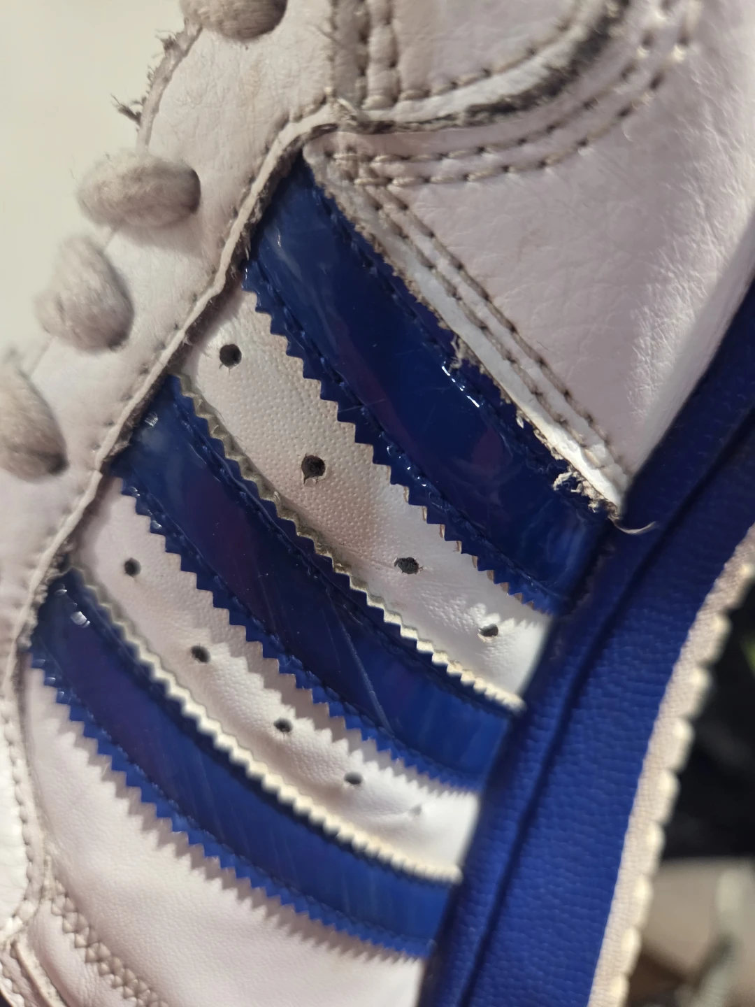 Adidas White and Blue Sneakers - photo 2