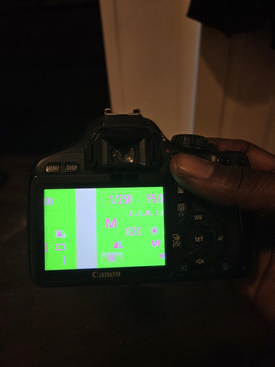 Canon EOS 550D DSLR Camera with 18-55mm Lens - photo 4