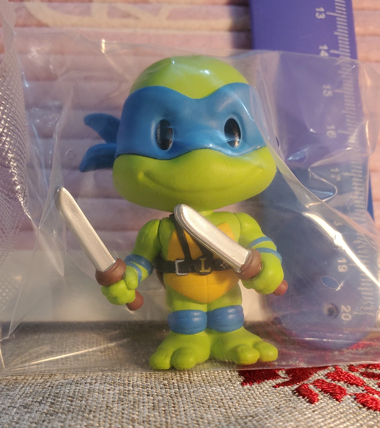 PiXL Thrilljoy Nickelodeon TMNT Leonardo Figure and Display - photo 3