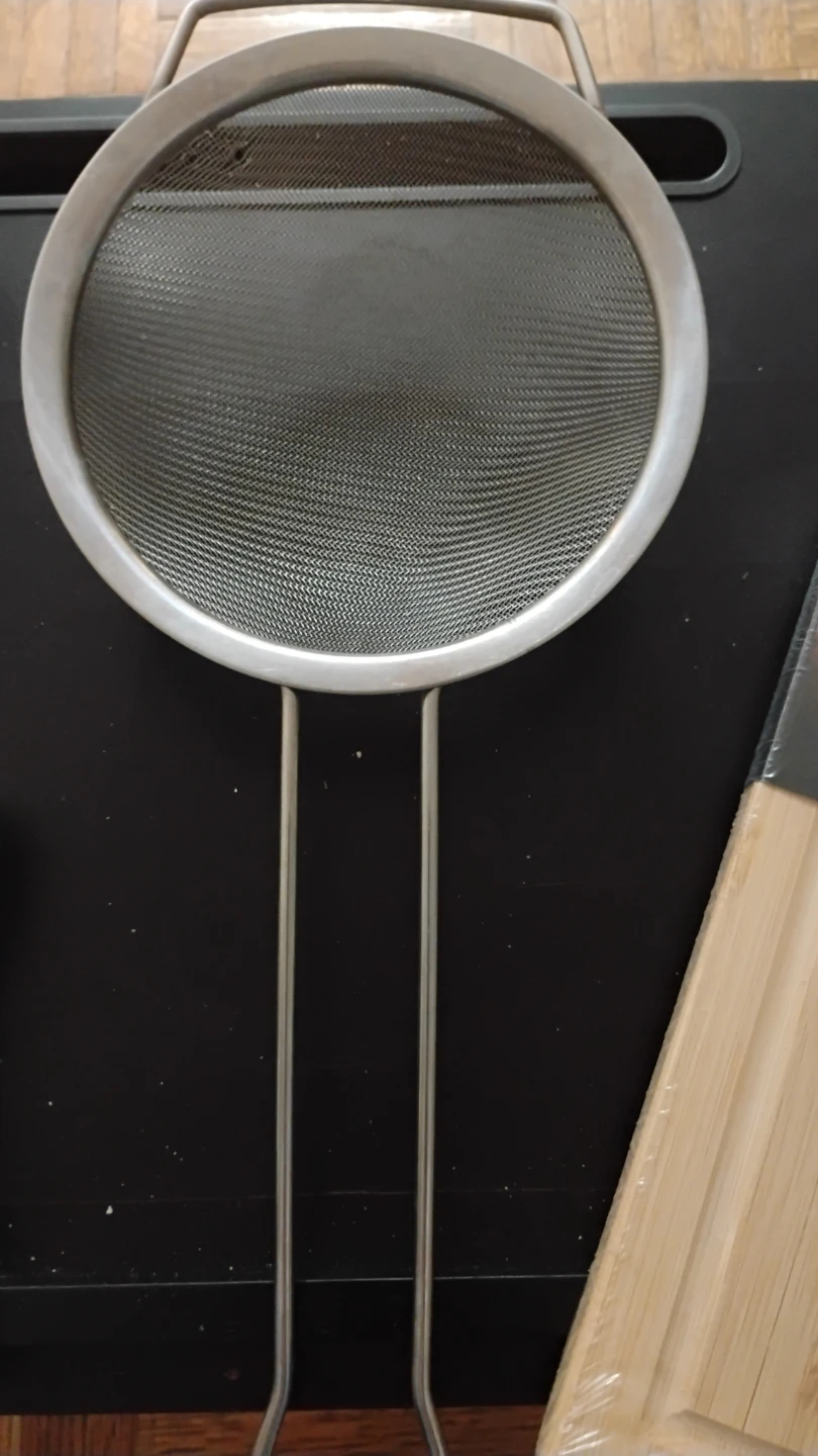 Kitchen Utensils Set - Strainer, Ice Cream Scoop, Tongs, Whisk