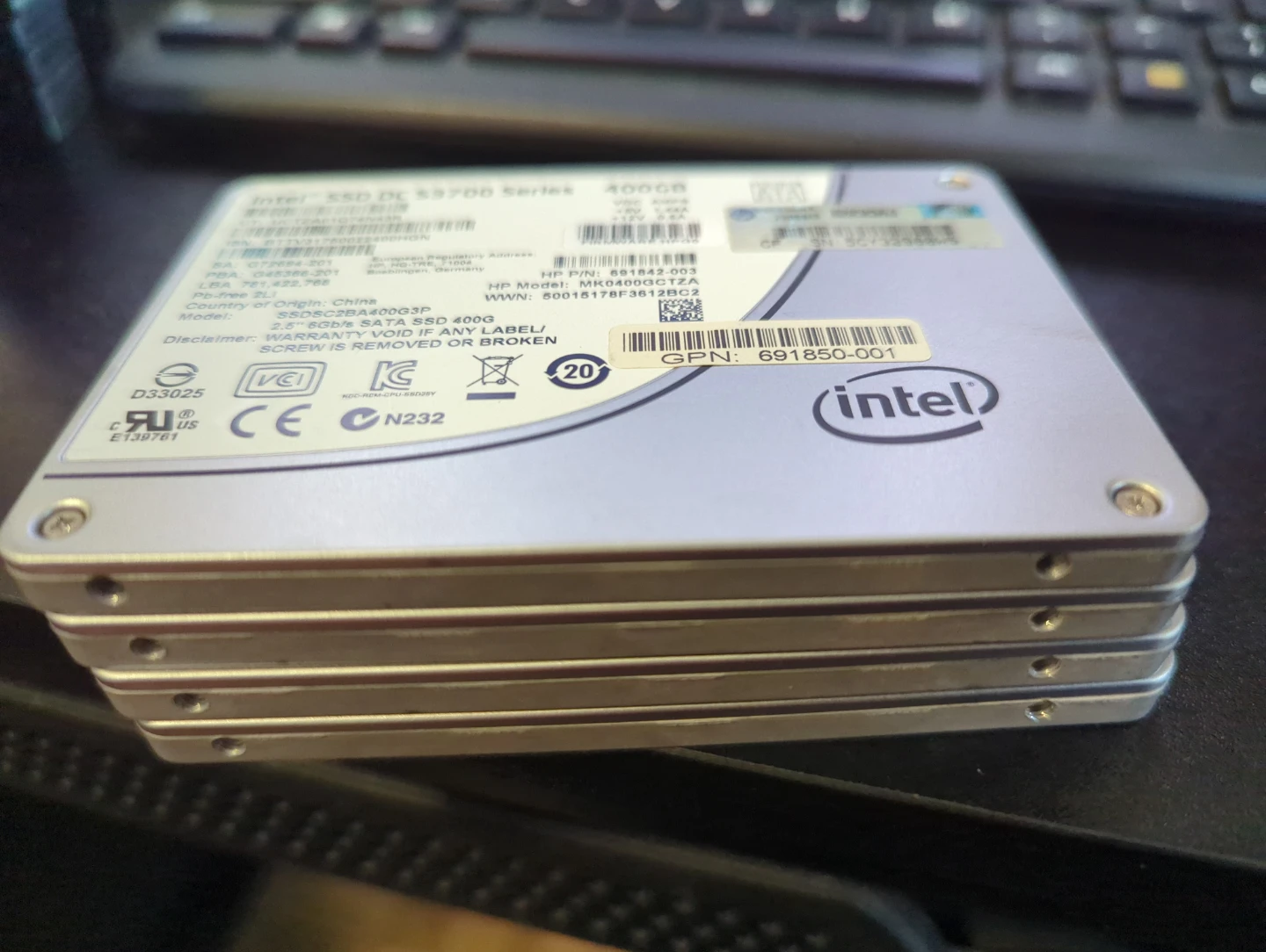 Intel SSD DC S3700 Series 400GB - photo 2