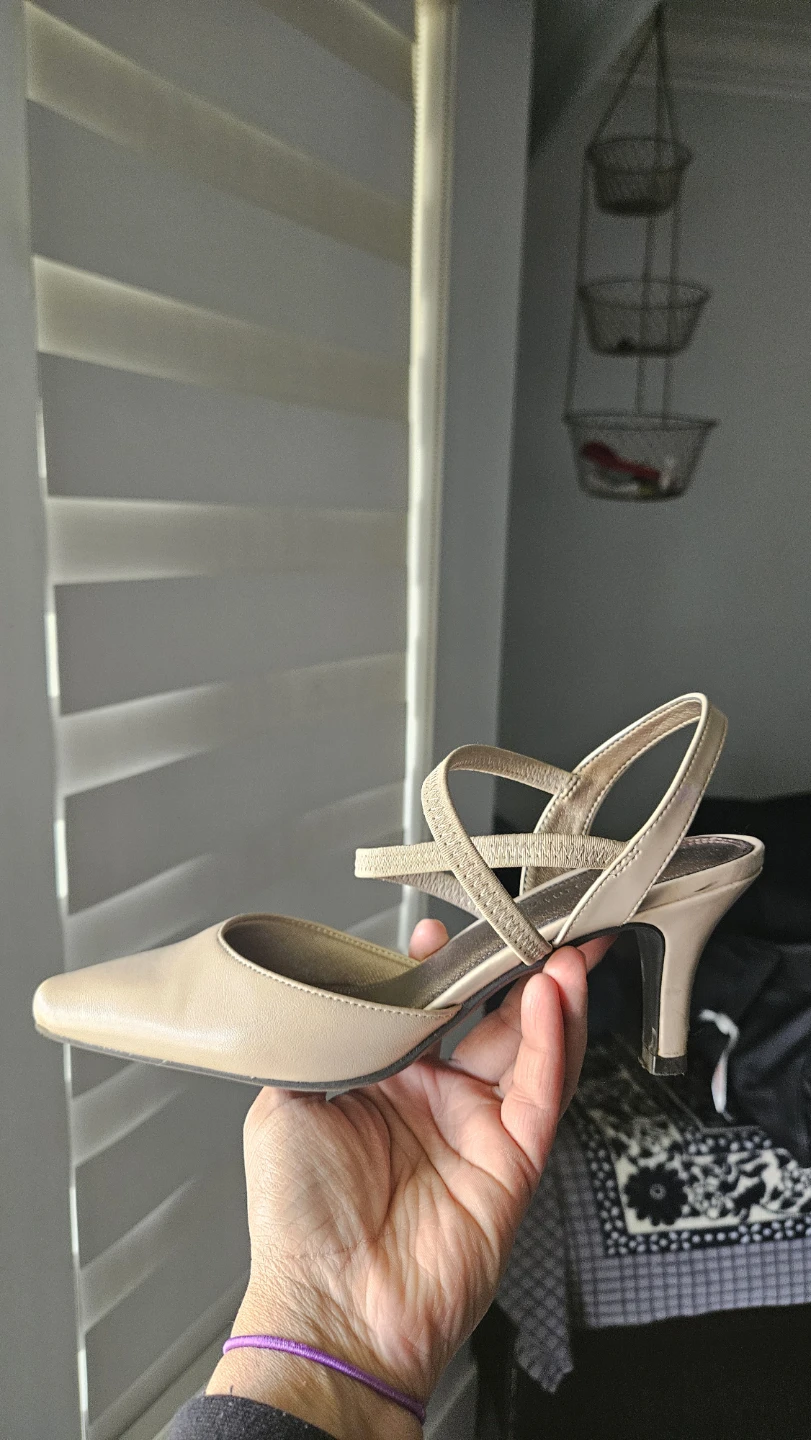 Naturalizer Women's Beige Slingback Heels - photo 2