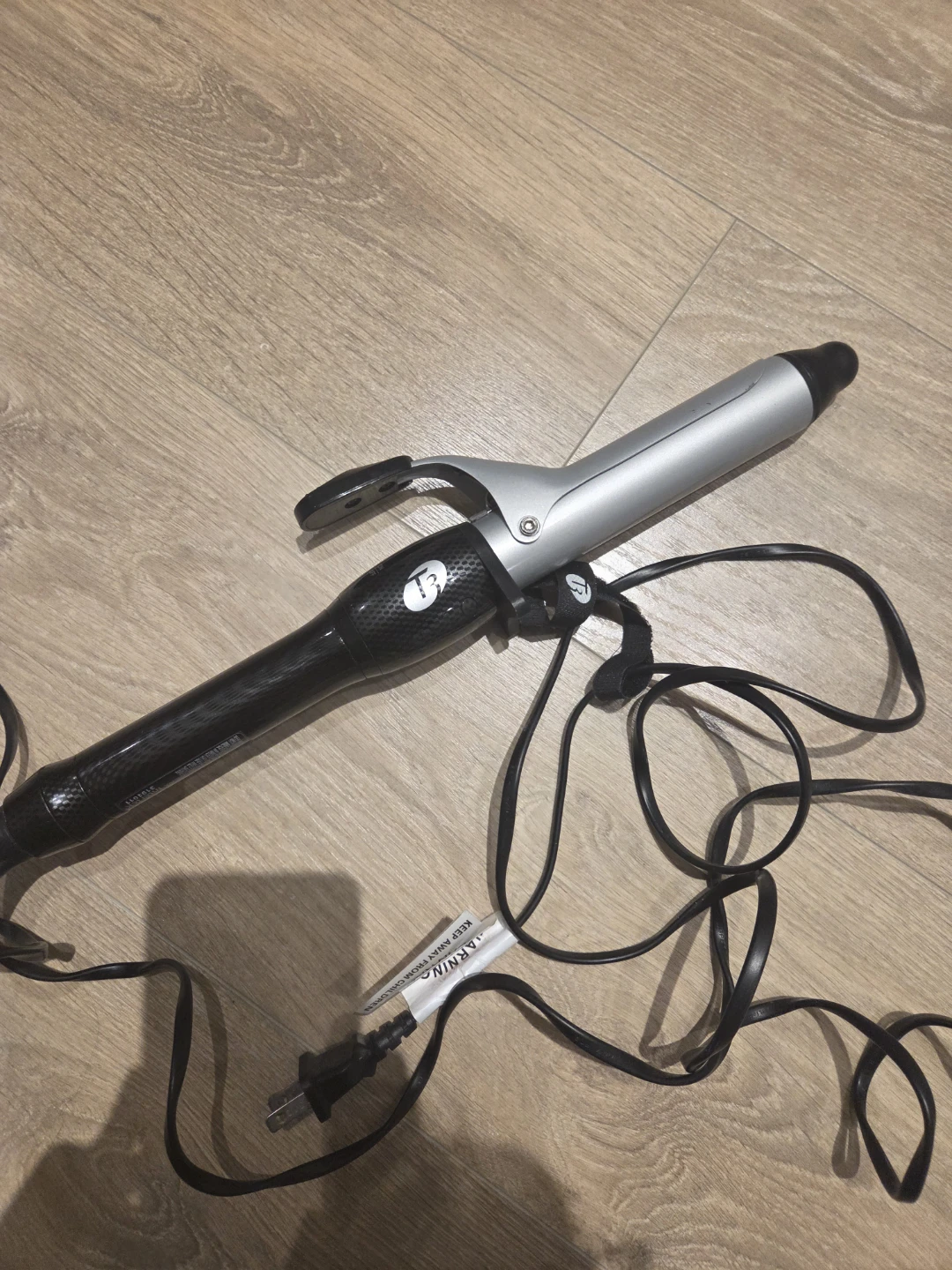 T3 Twirl Curling Iron