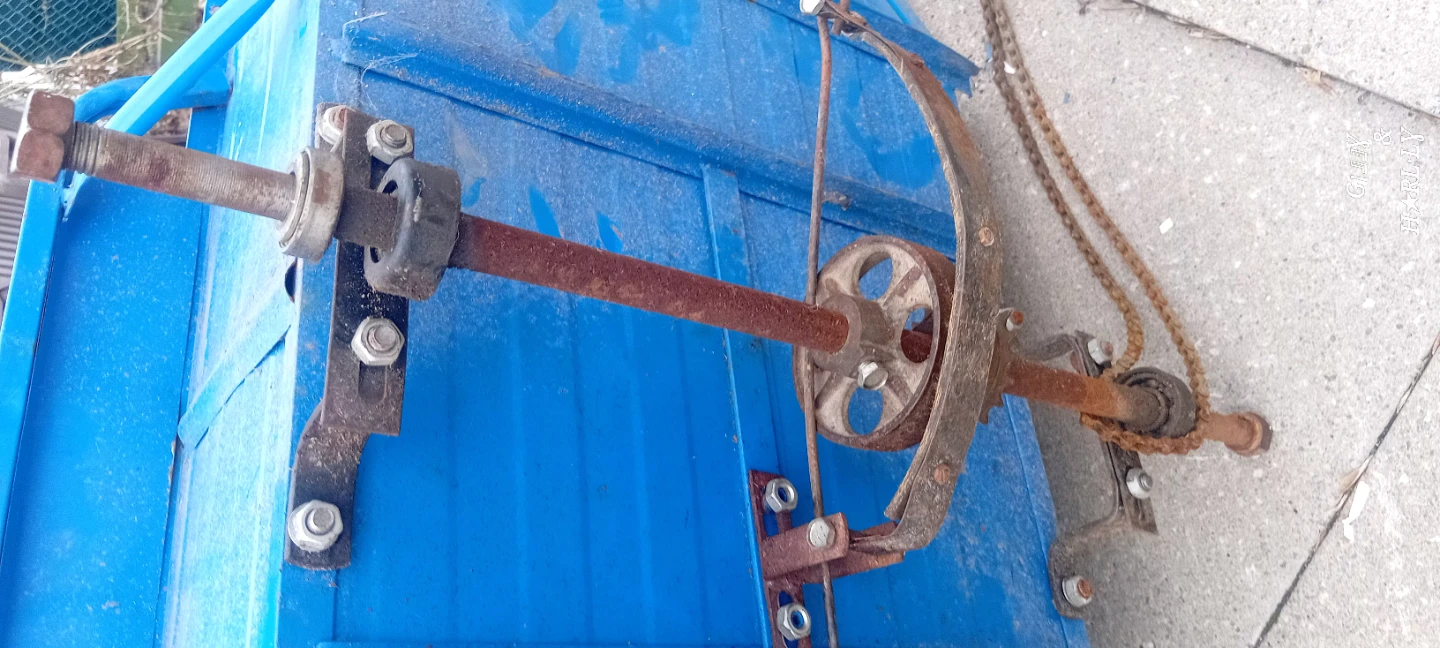 MT-16-4 Three-Wheeled Cart