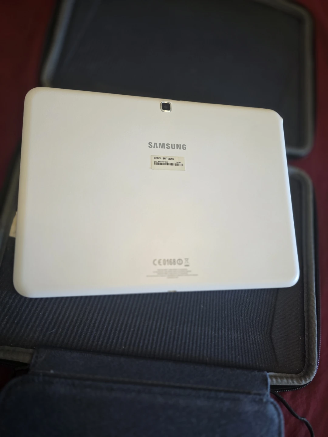 Samsung Galaxy Tab 4 16GB + UAG Carrying Case Clean & Reset - photo 4