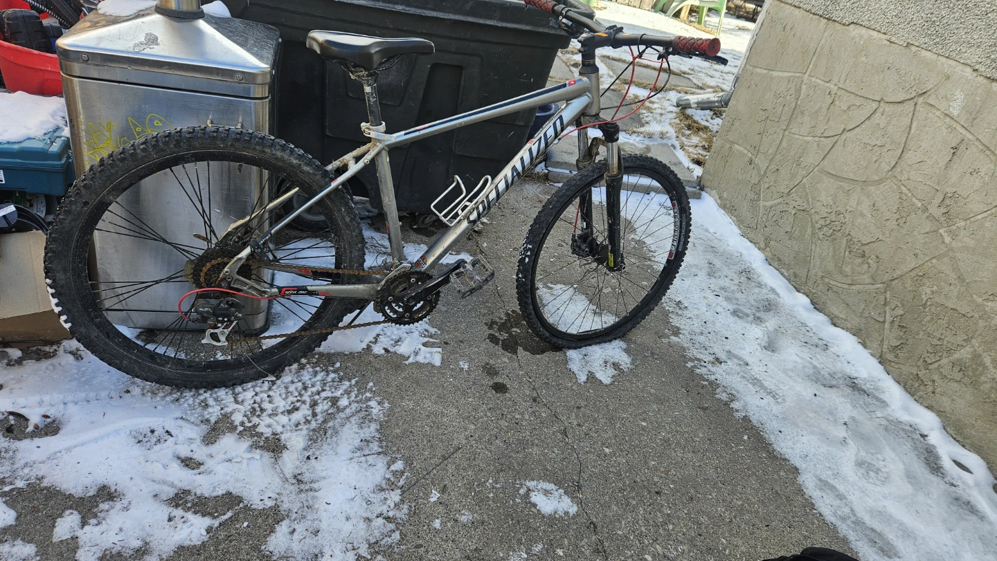 Specialized Mountain Bike - photo 2