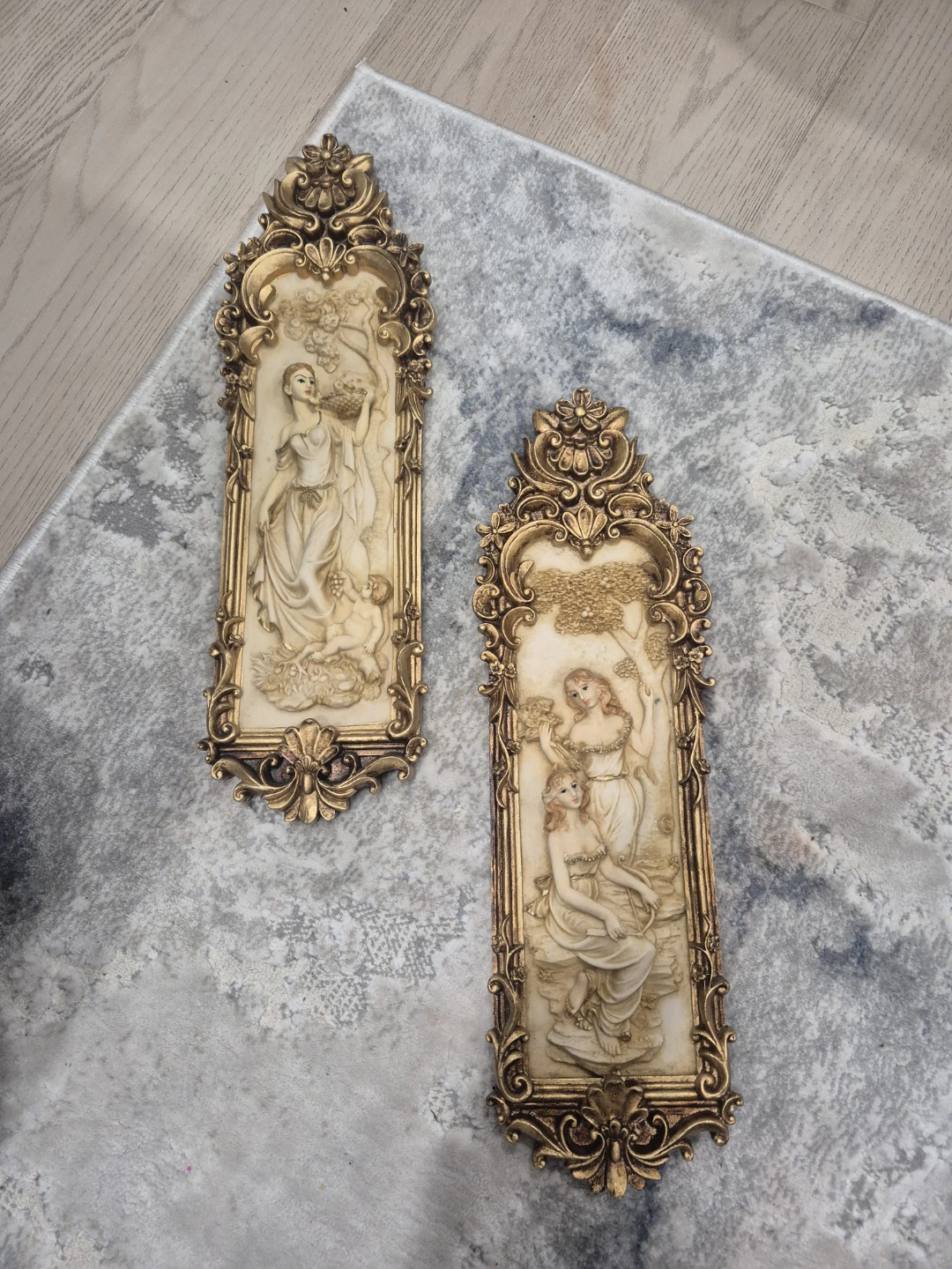 Pair of  Wall Plaques with Classical Figures - photo 2