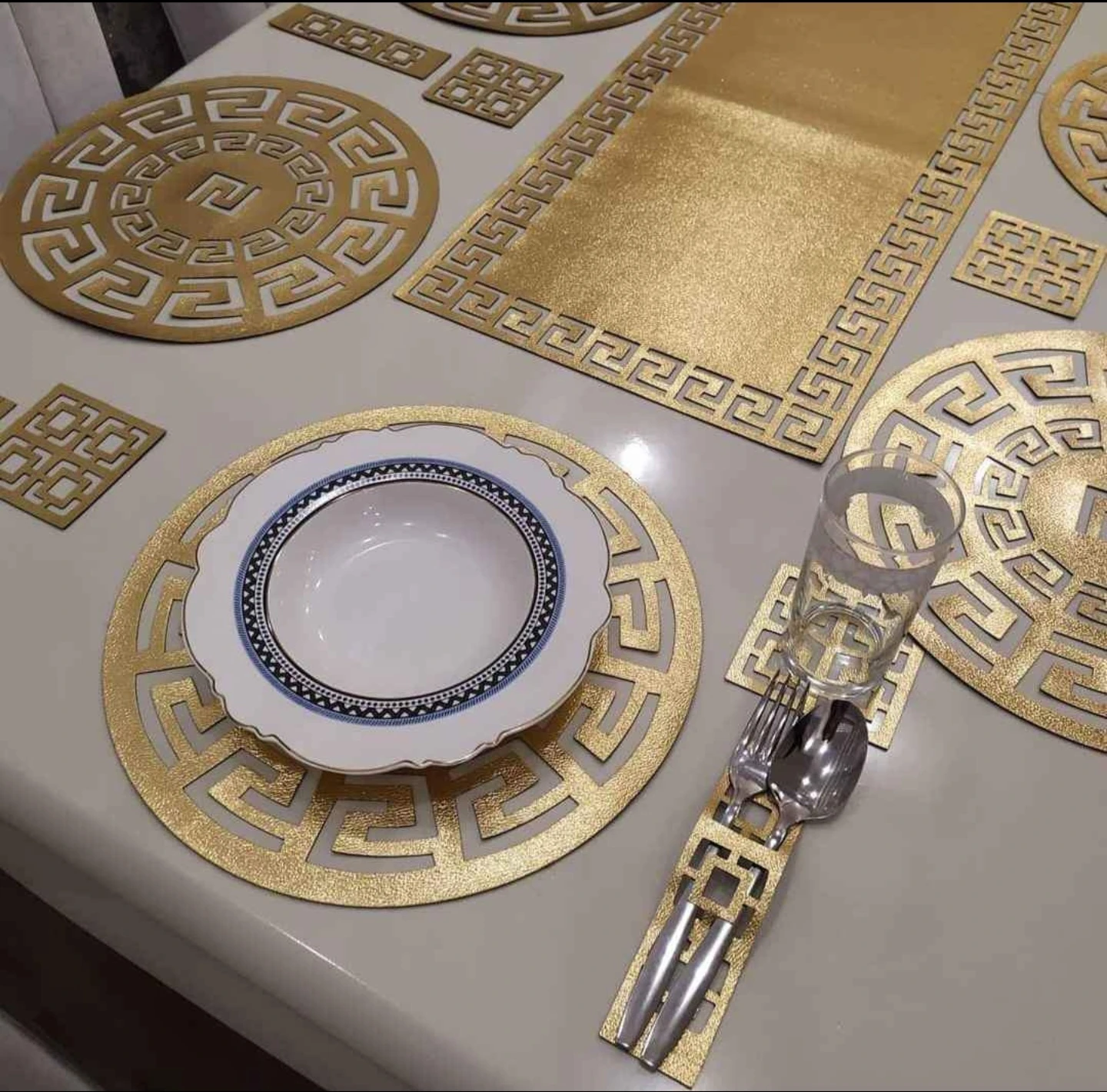 Luxury Dining Table Placemats - 19 Piece set - photo 2