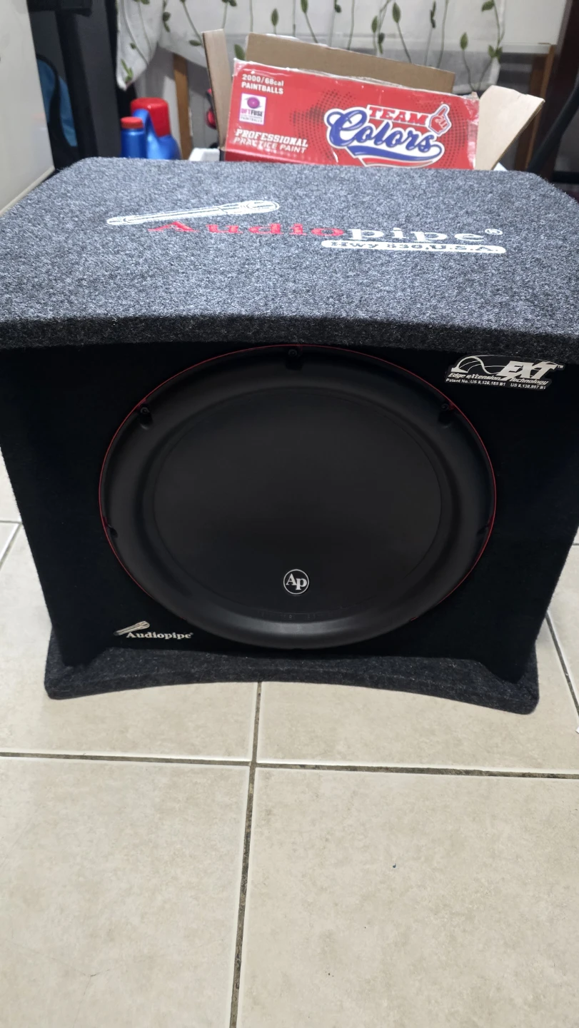 Audiopipe APSQ-12ET Sealed Subwoofer