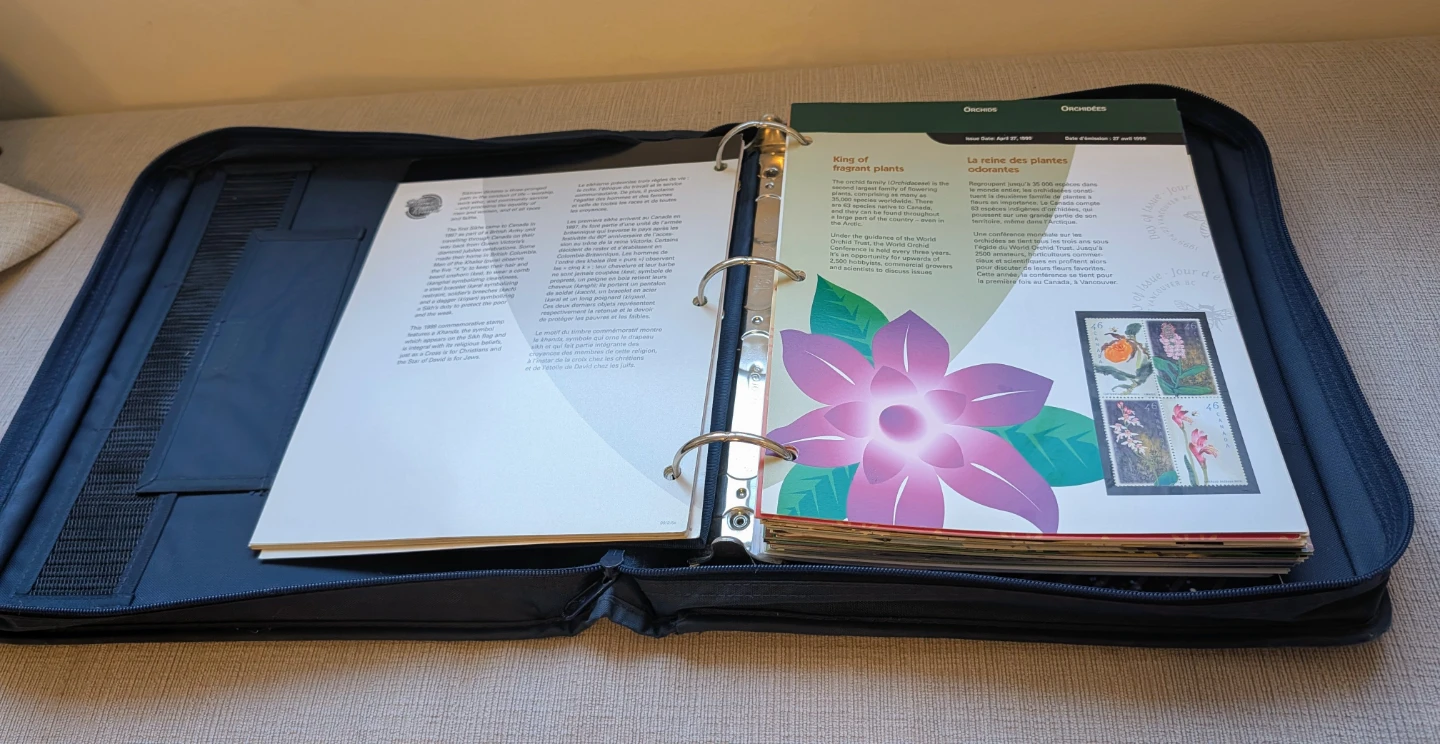 Stamp Quest Stamp Collection Kit in Zippered Binder Organizer - photo 2