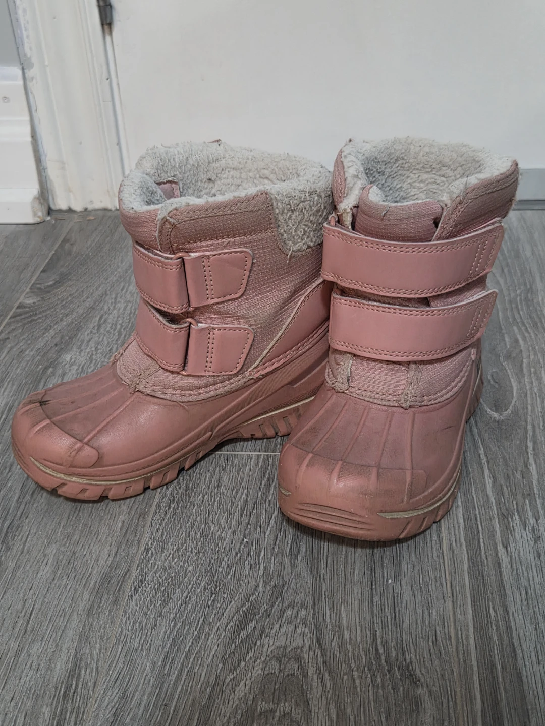 Girl's boots- Size 10, 11 - photo 2