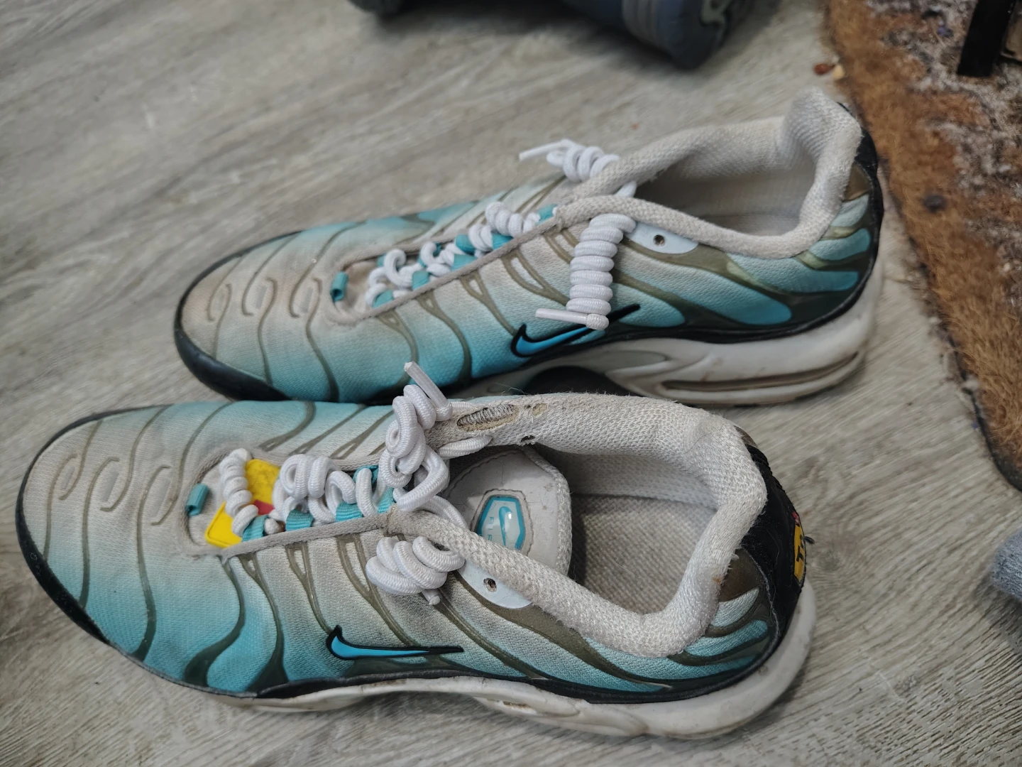 Nike Air Max Plus TN SE Men's Shoes - photo 4