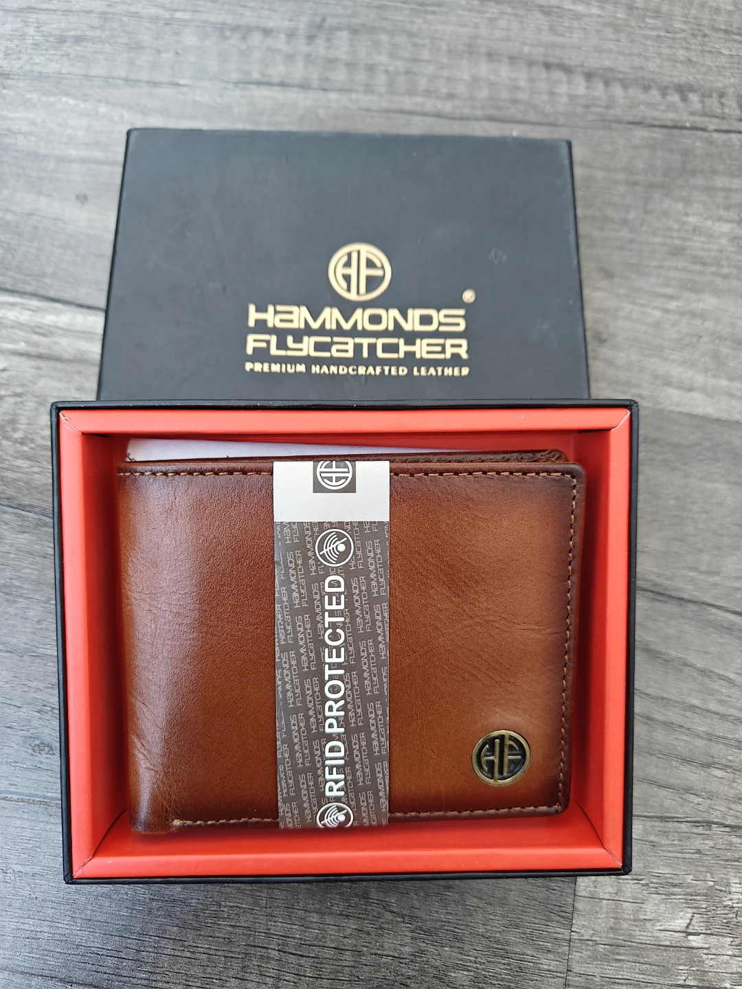 Hammonds Flycatcher Genuine Leather Bifold Wallet