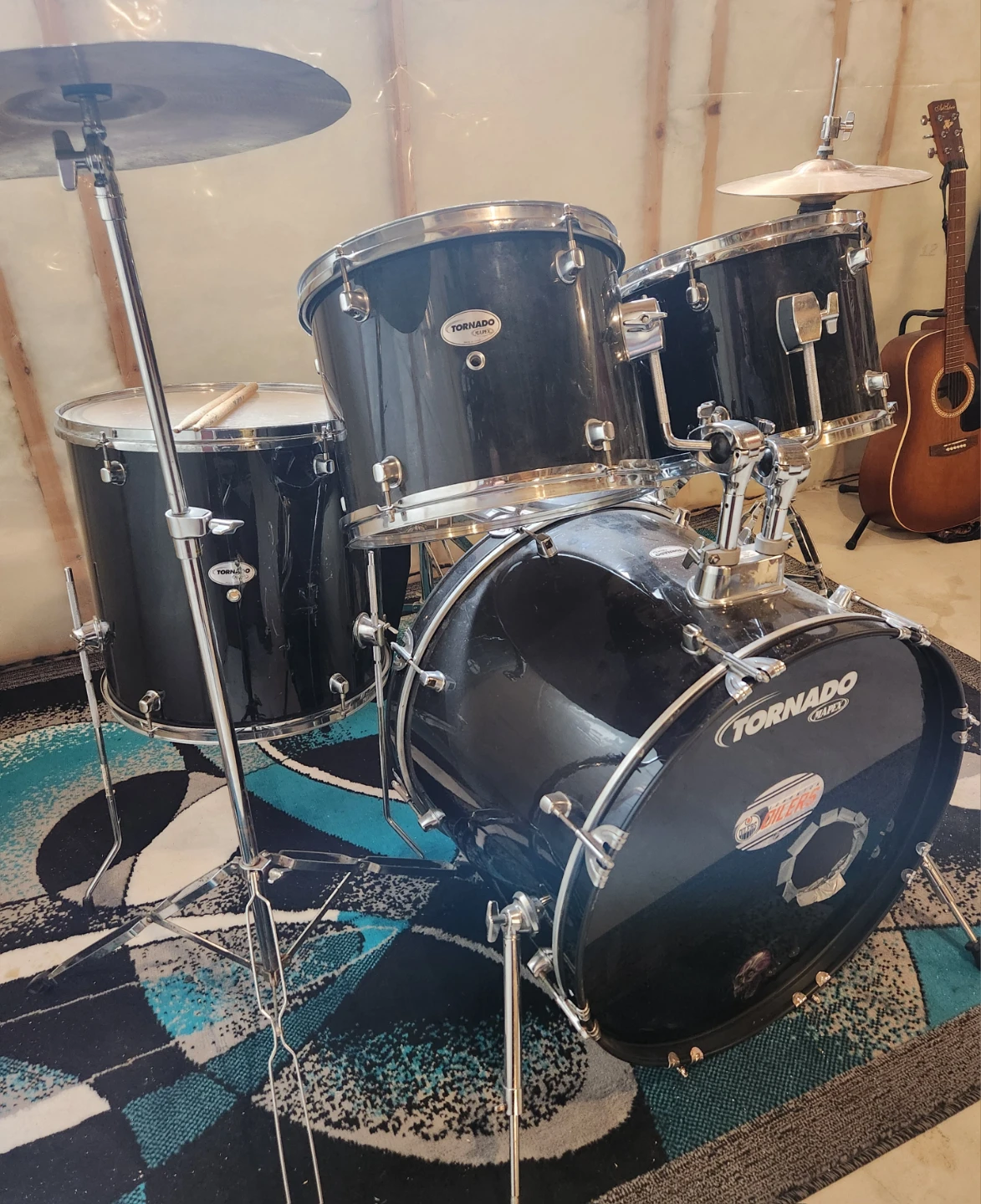 Tornado 7 Pc Drum Set