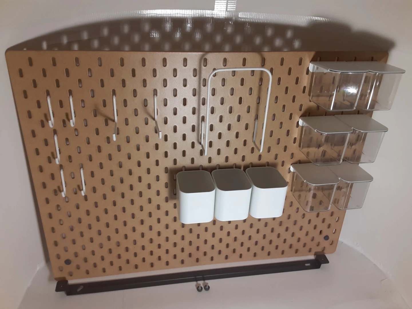 Pegboard Organizer with Accessories - photo 2