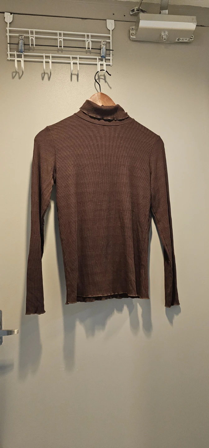 Purple Ribbed Turtleneck Long Sleeve Shirt
