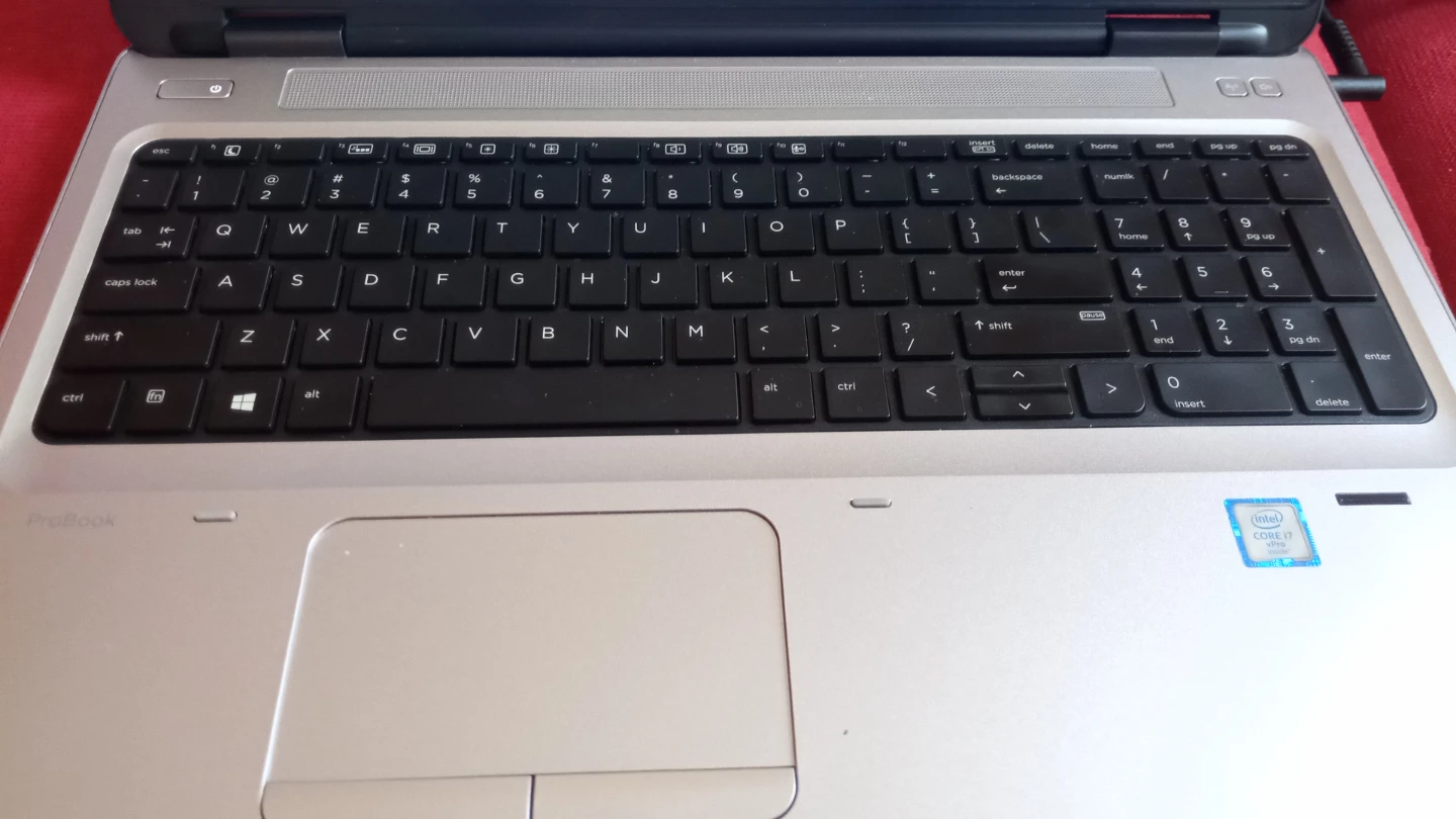 HP laptop - photo 3
