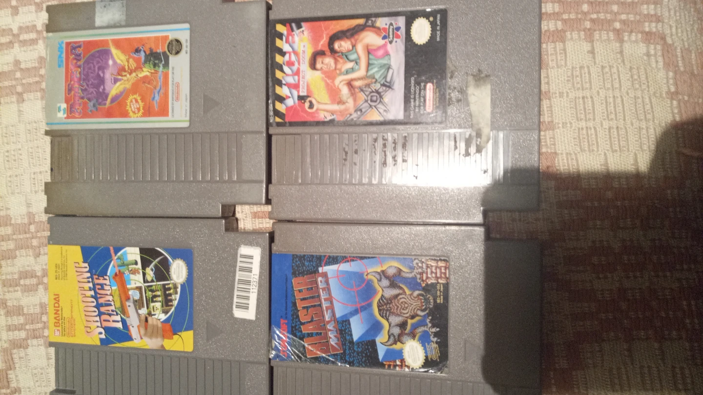 NES 100+ games accessories - photo 5
